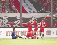 澳门威尼斯人网址助理教练毛毅军代理指挥